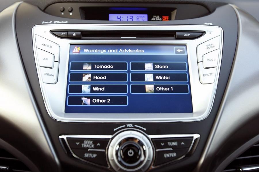  Hyundai Elantra 2011 года  (фото 13 из 144)